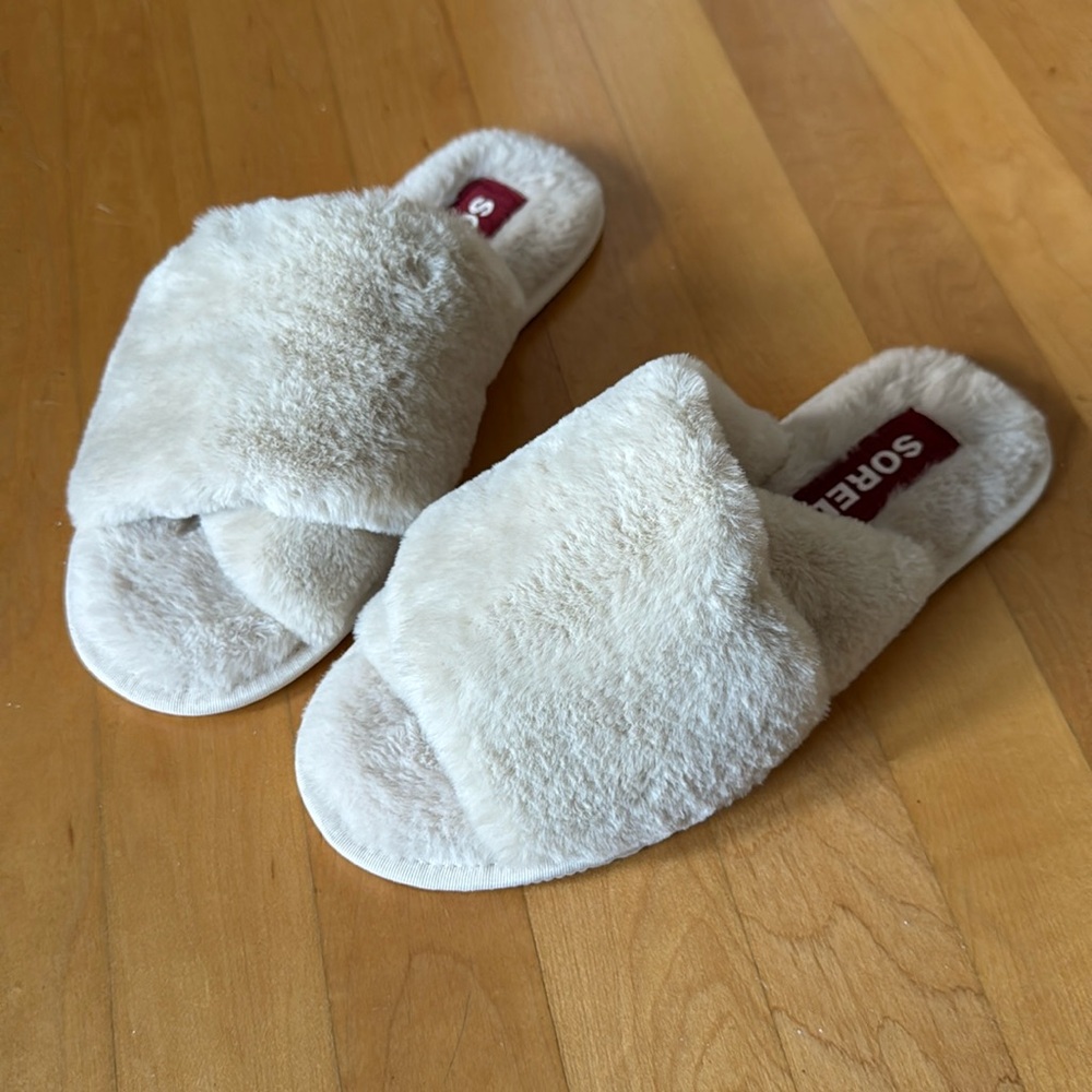 Sorel Cream Plush Cross-Band Slide Slippers
